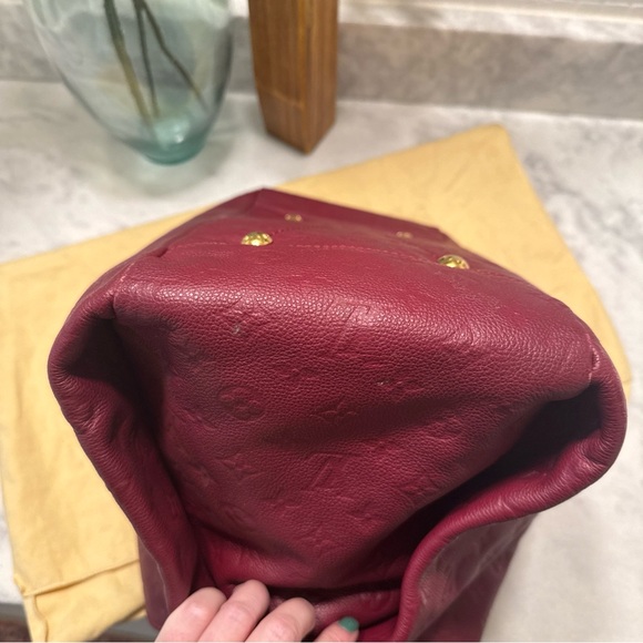 Louis Vuitton Artsy 2016 model - Picture 8 of 15